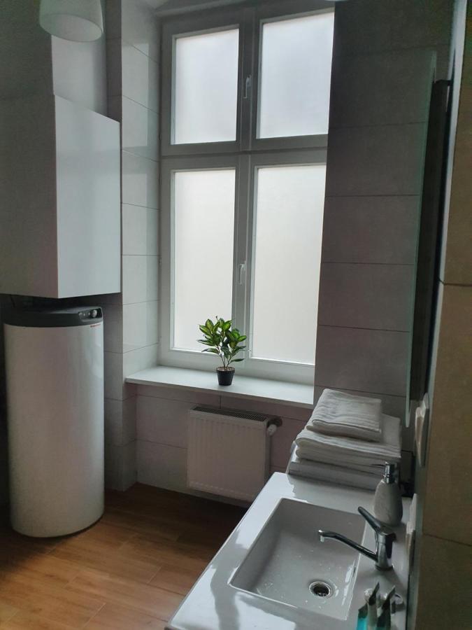 Prestige Aparthotel Piotrkowska 82 - Wyjatkowy Widok Na Deptak Лодзь Екстер'єр фото