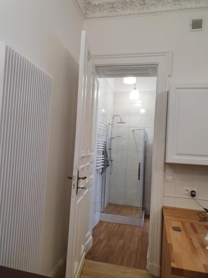 Prestige Aparthotel Piotrkowska 82 - Wyjatkowy Widok Na Deptak Лодзь Екстер'єр фото
